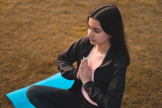 Girl Meditates - Fuse Mind & Body